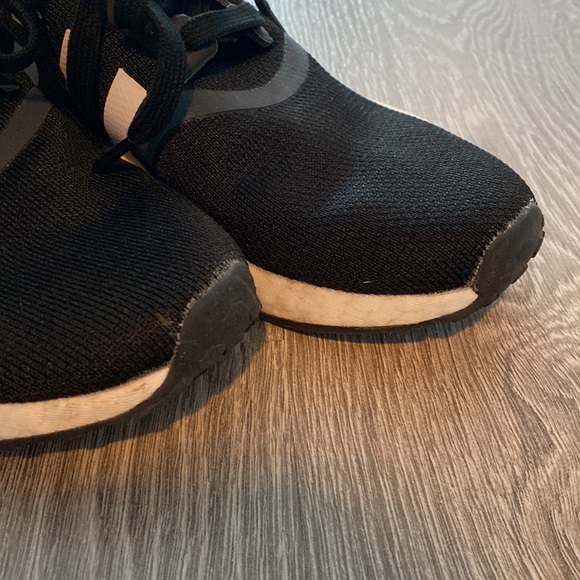 Adidas NMD_R1 Women's Sneakers - Picture 2 of 5